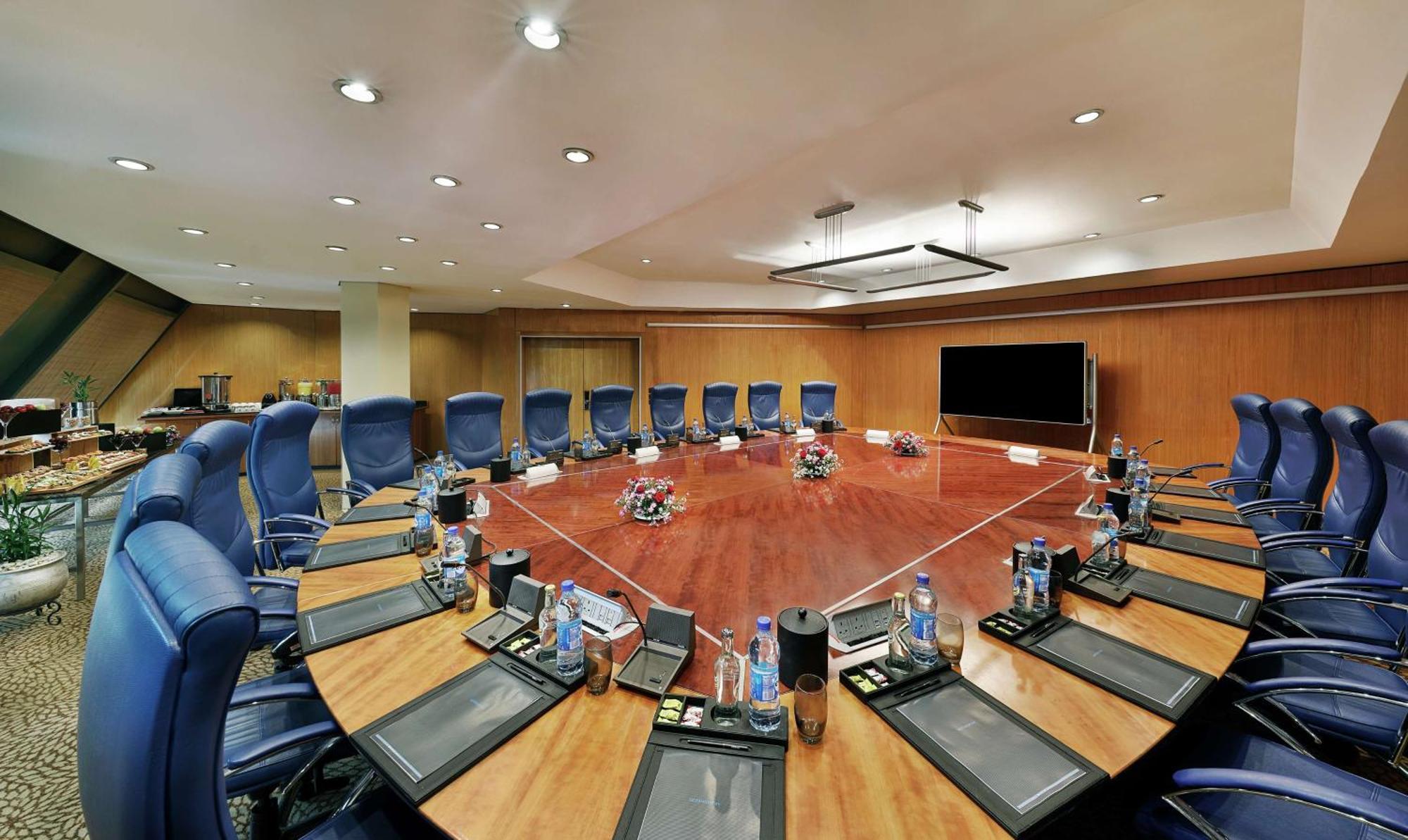 Transcorp Hilton Abuja Hotel Buitenkant foto