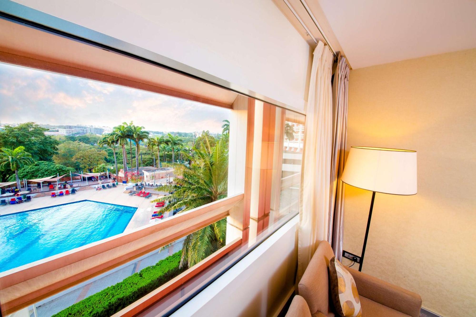 Transcorp Hilton Abuja Hotel Buitenkant foto